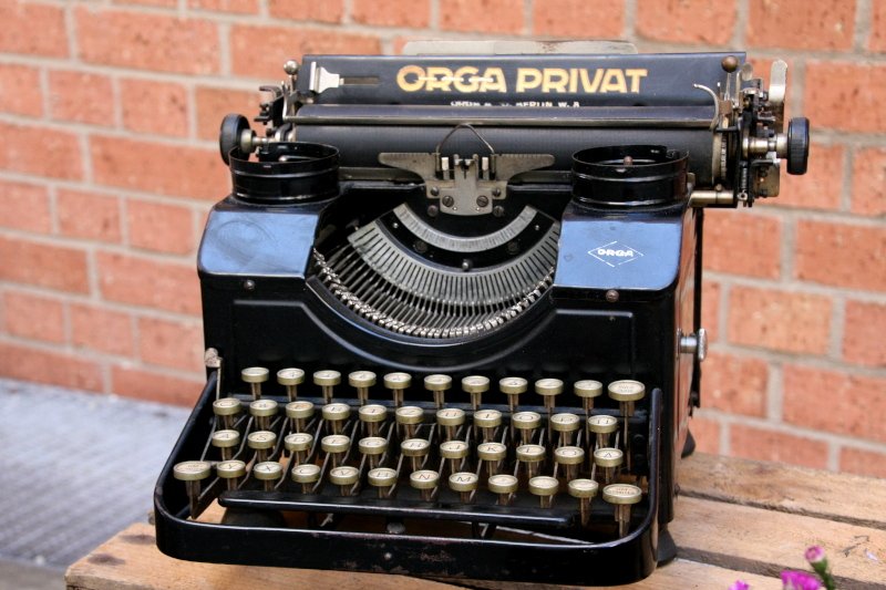 SchreibMaschine Orga